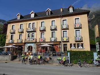 38 - Bourg d'Oisan