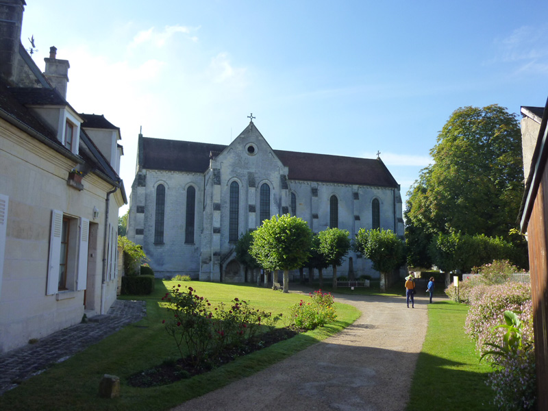2 Abbatiale de St Jean des Bois 0922-1050