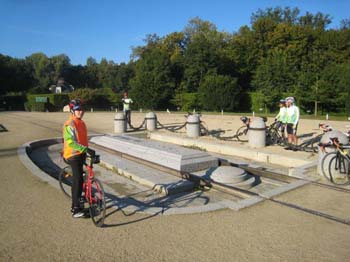 x 3      Compiegne_23