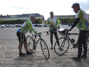 x 3      Compiegne_8